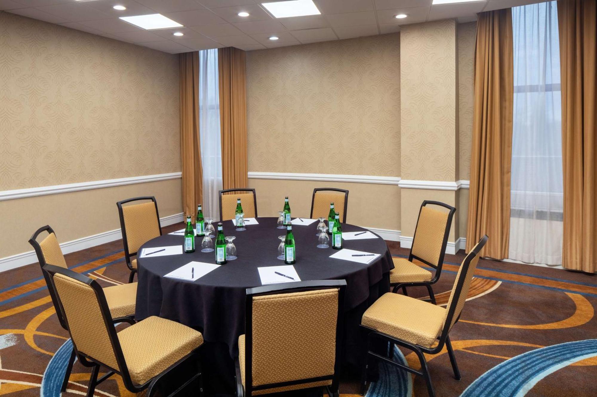 Doubletree By Hilton Silver Spring Washington Dc North Bagian luar foto